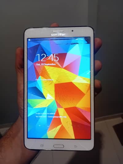 Samsung  tab 4   chalna ma all oky hn only call