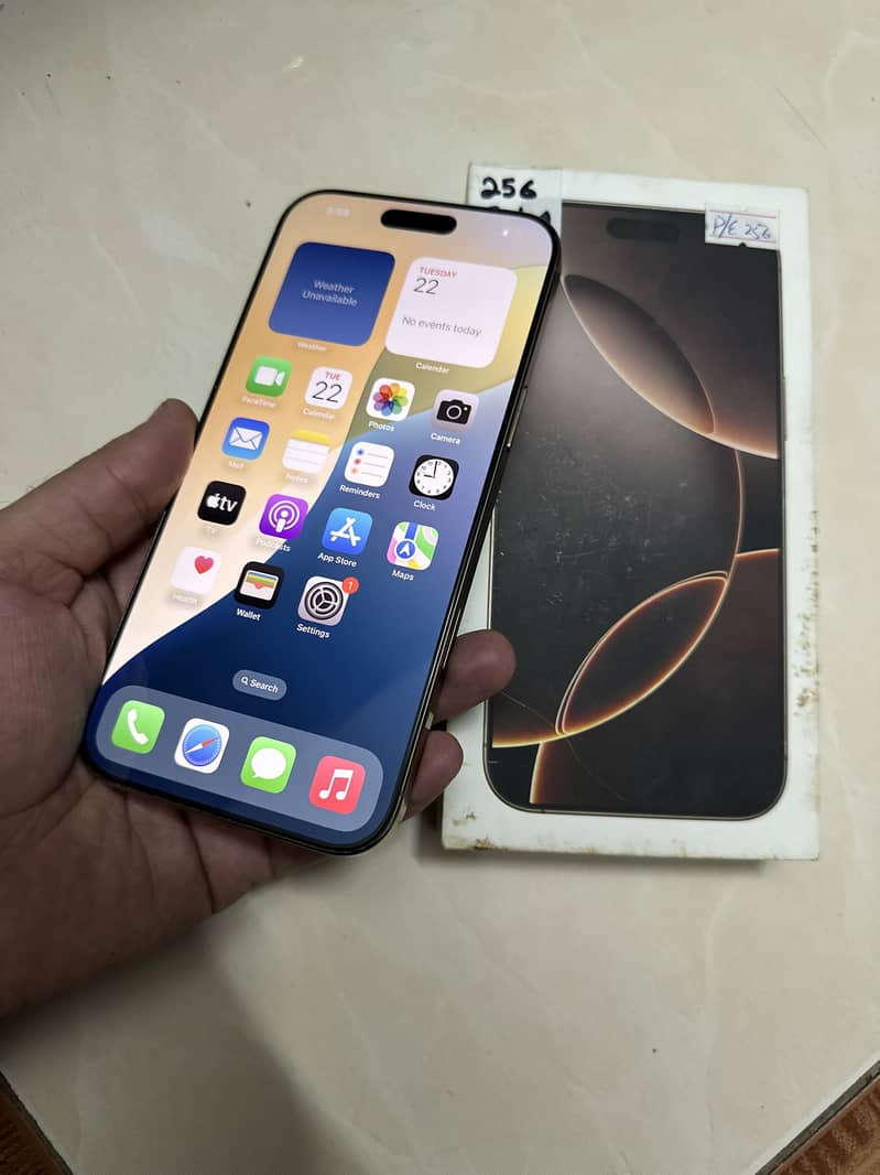 Apple iPhone 16 Pro Max 5