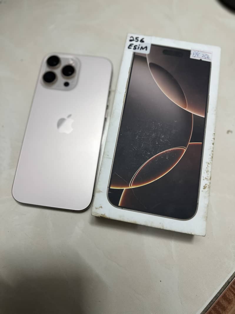 Apple iPhone 16 Pro Max 6