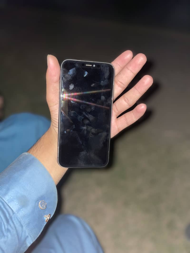 Apple iPhone 11 1