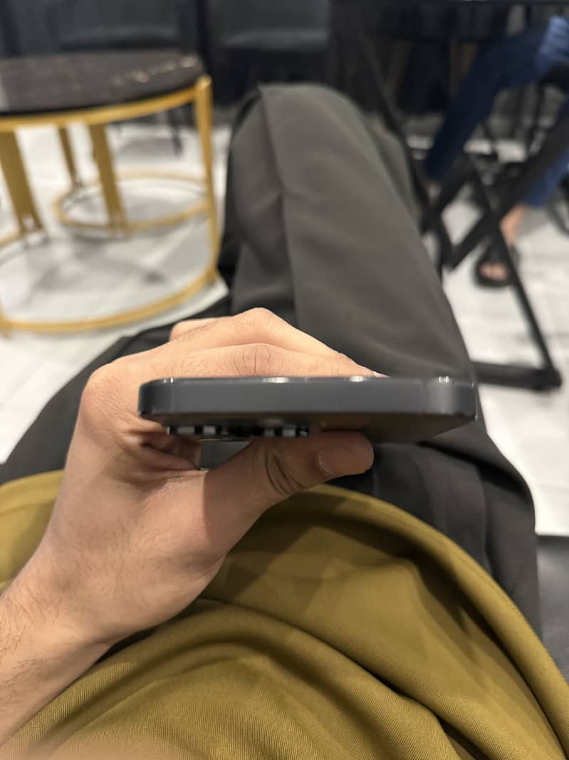 Apple iPhone 14 Pro Max 2
