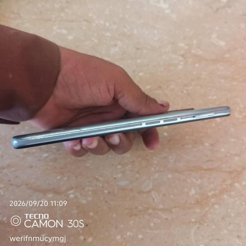 OPPO A16 8