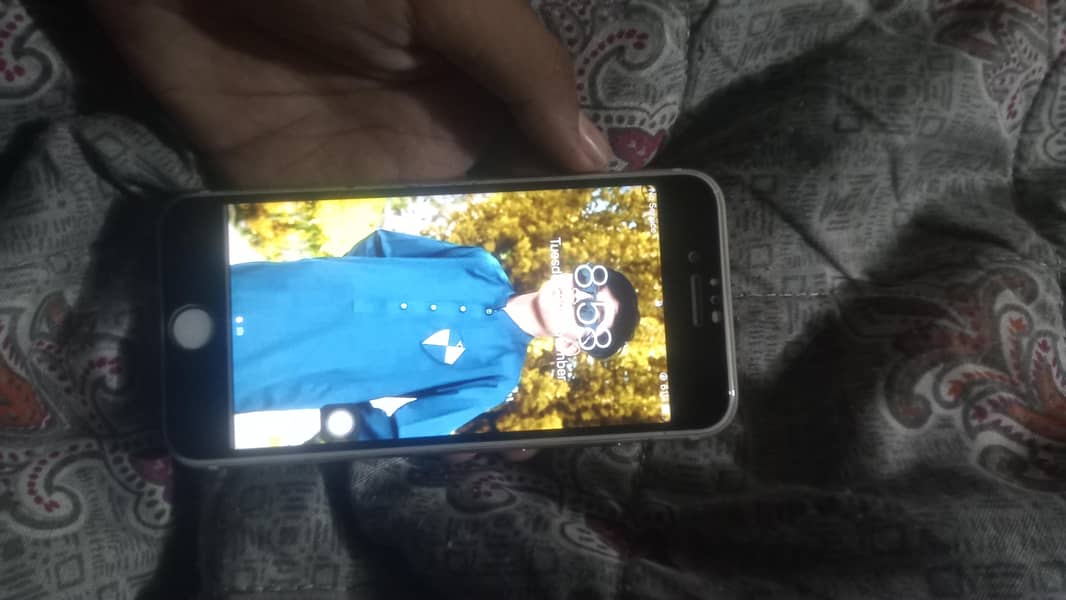 Apple iPhone 7 1