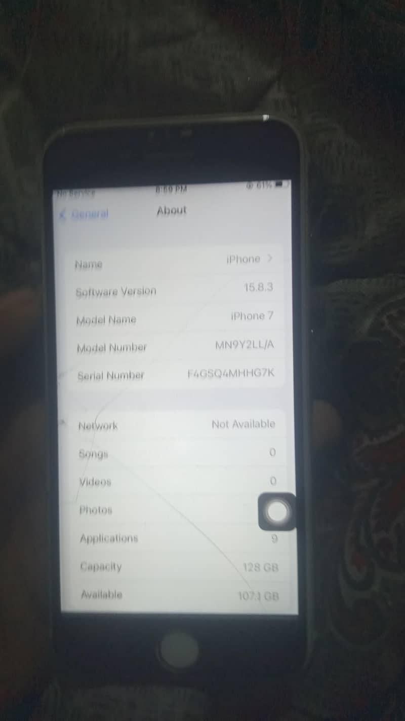Apple iPhone 7 2