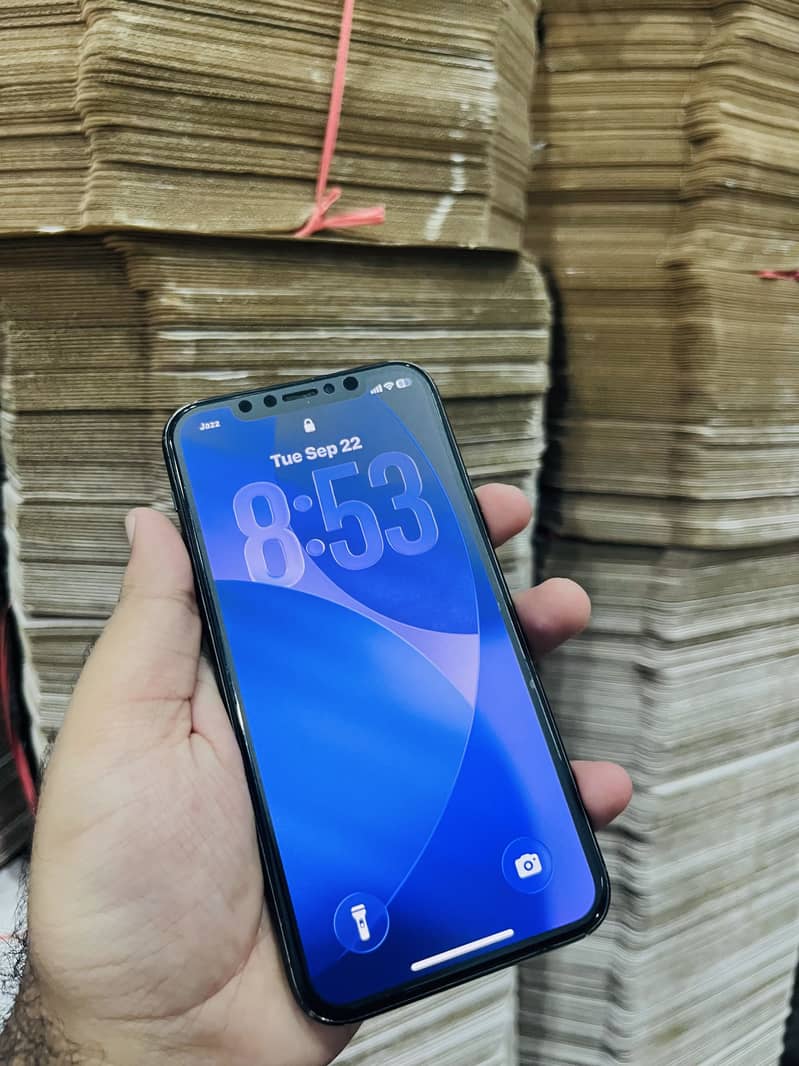 IPhone 11 Pro 6