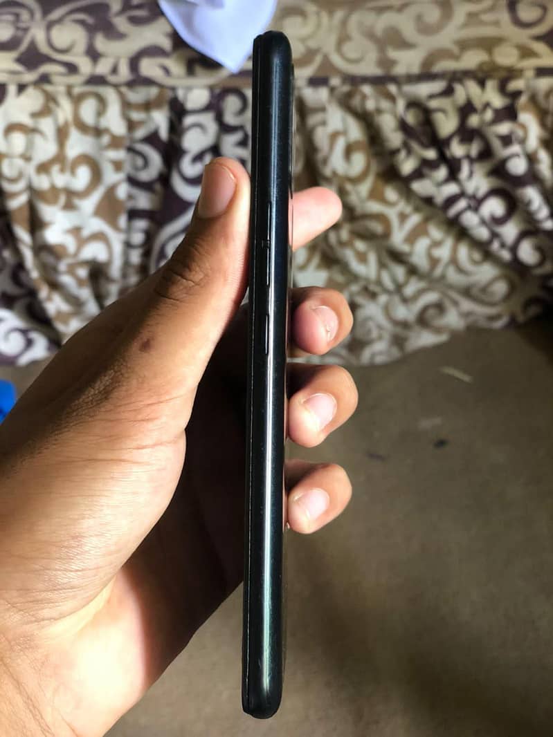 Tecno Pova 2