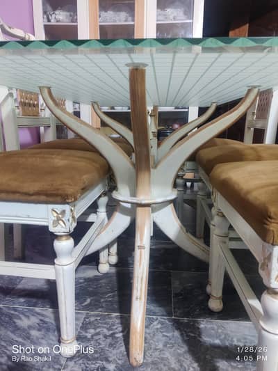 Dining table with 6 Chairs set