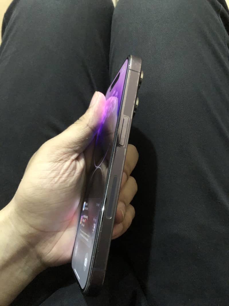 Apple iPhone 14 Pro 3