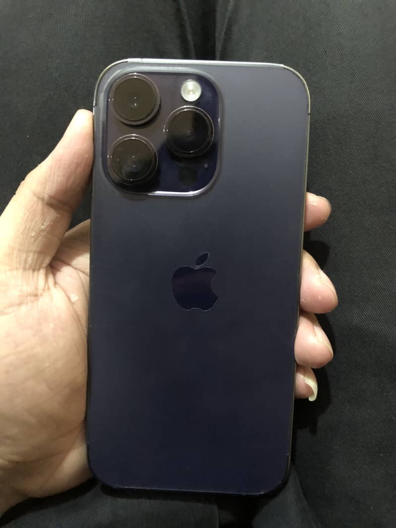 Apple iPhone 14 Pro 4
