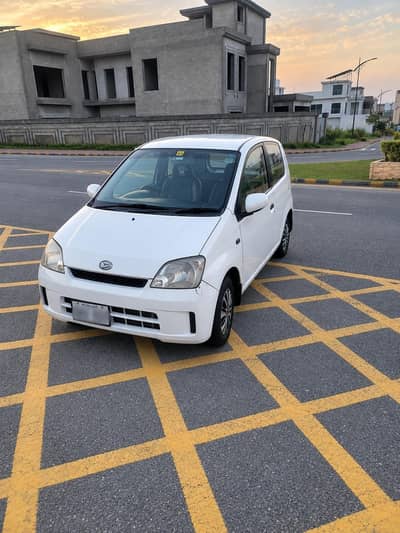 Daihatsu Mira 2006