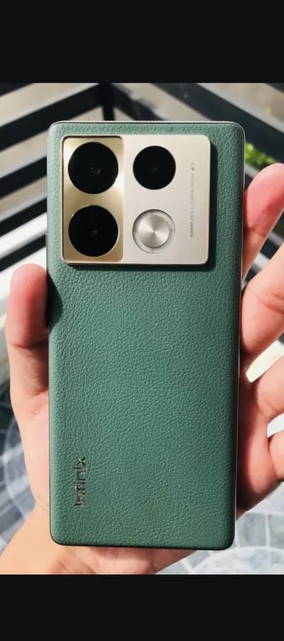 03192099029watsapp. . . . . Infinix Note 40 Pro. condition 10=10 He