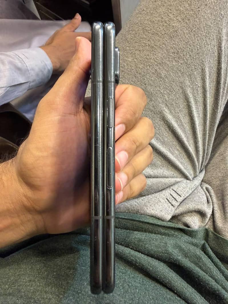 Google Pixel Fold 2