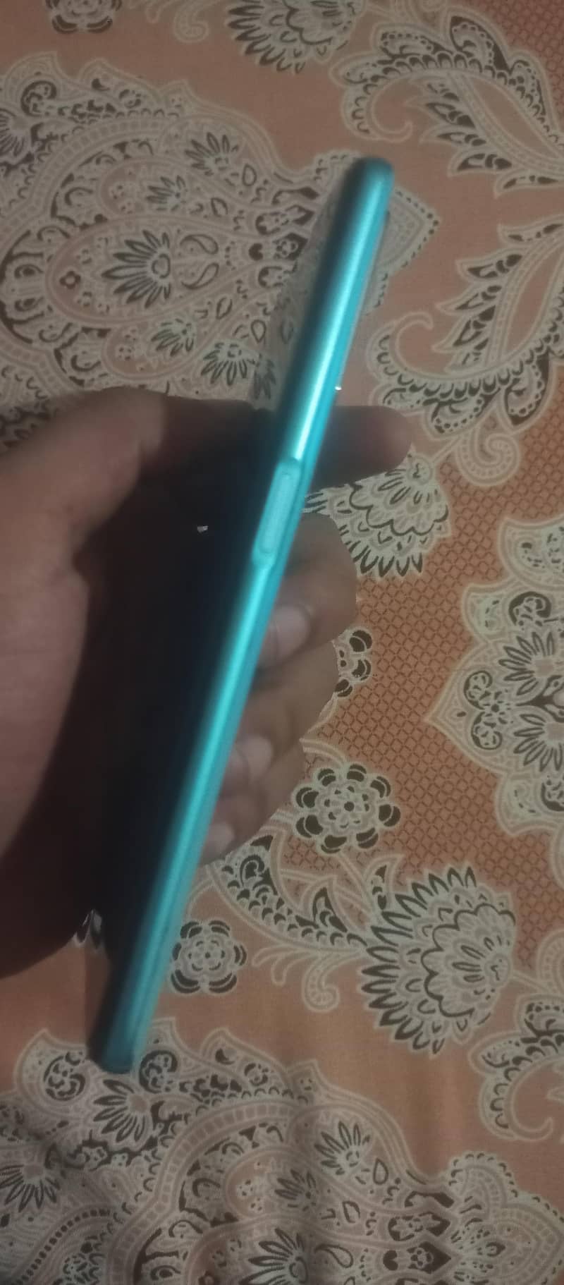 OPPO A76 3