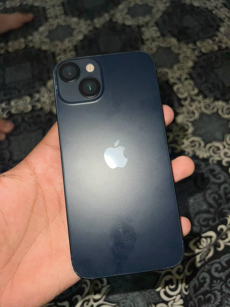 Apple iPhone 13 0