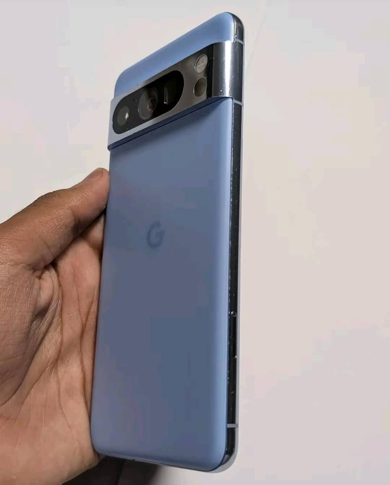 Google Pixel 8 Pro 1
