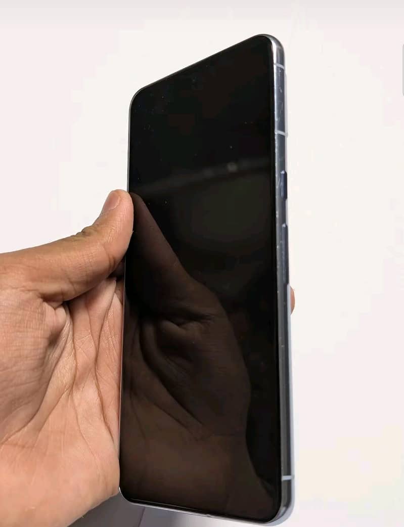 Google Pixel 8 Pro 4