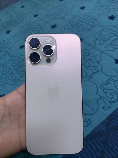 Apple iPhone 16 Pro Max