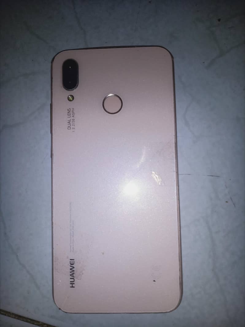 Huawei Nova 3e 1