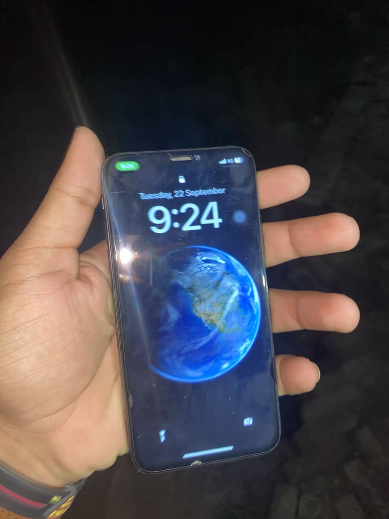 Apple iPhone X 2