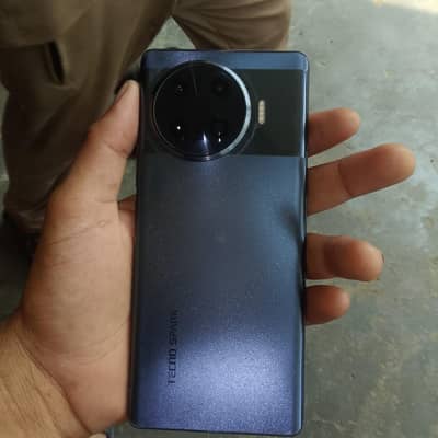 Tecno Spark 20 Pro Plus