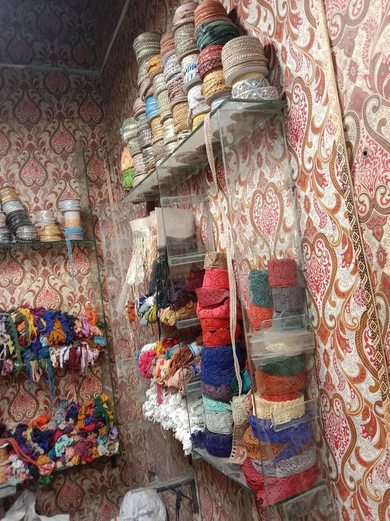 laces and button shop 8