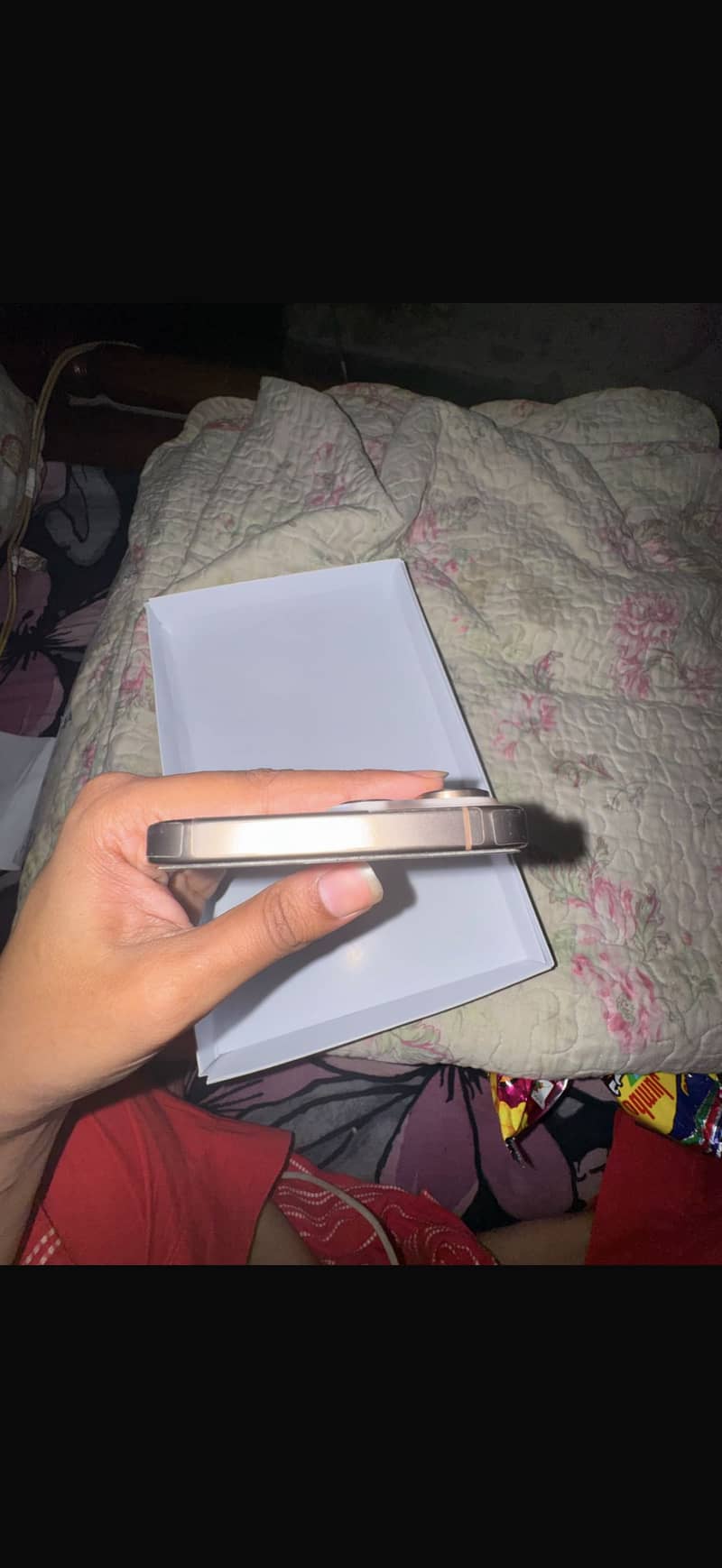 Apple iPhone 16 Pro Max 2