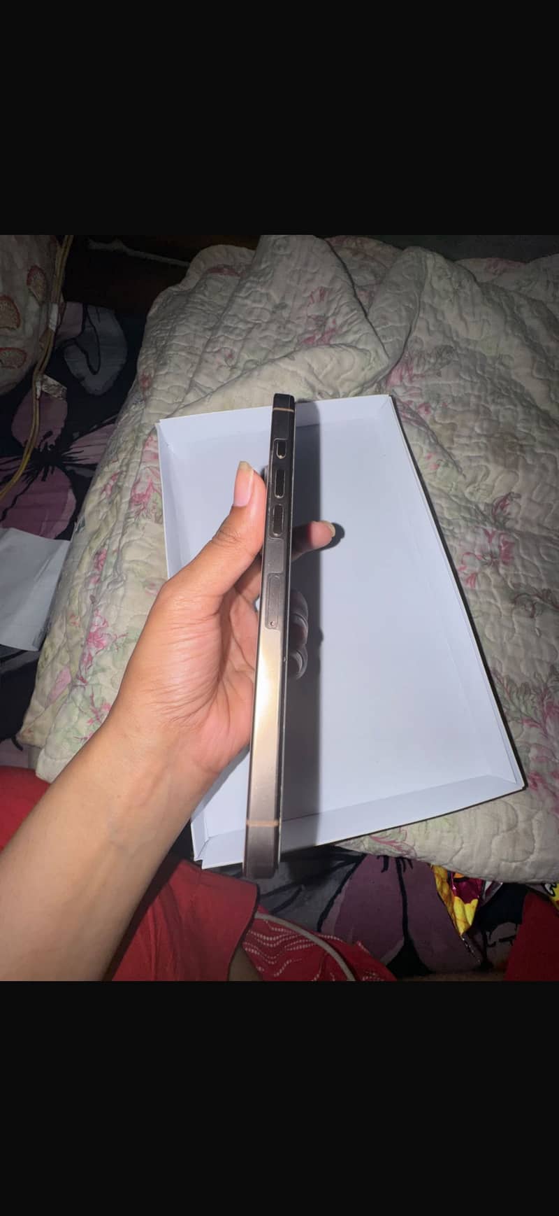 Apple iPhone 16 Pro Max 3