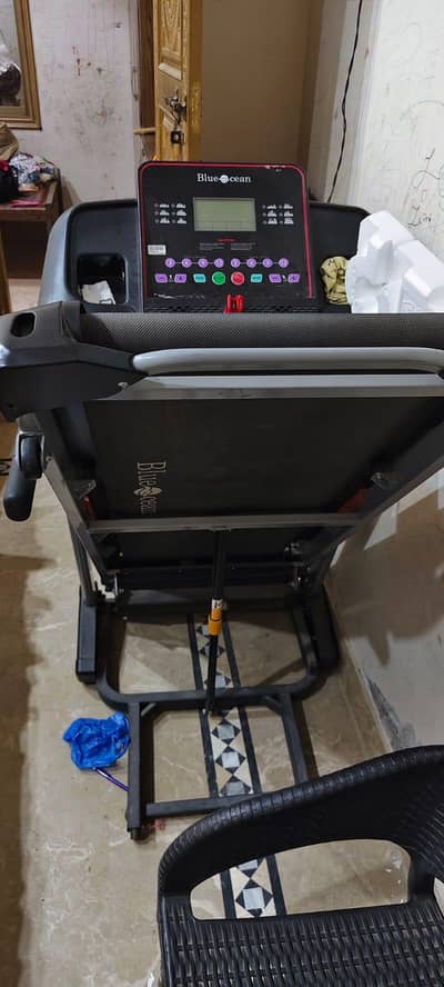 Electric treadmill