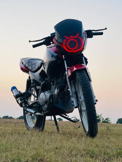 YBR G 125