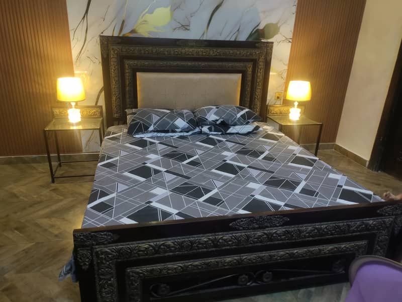 Used Bed set 0
