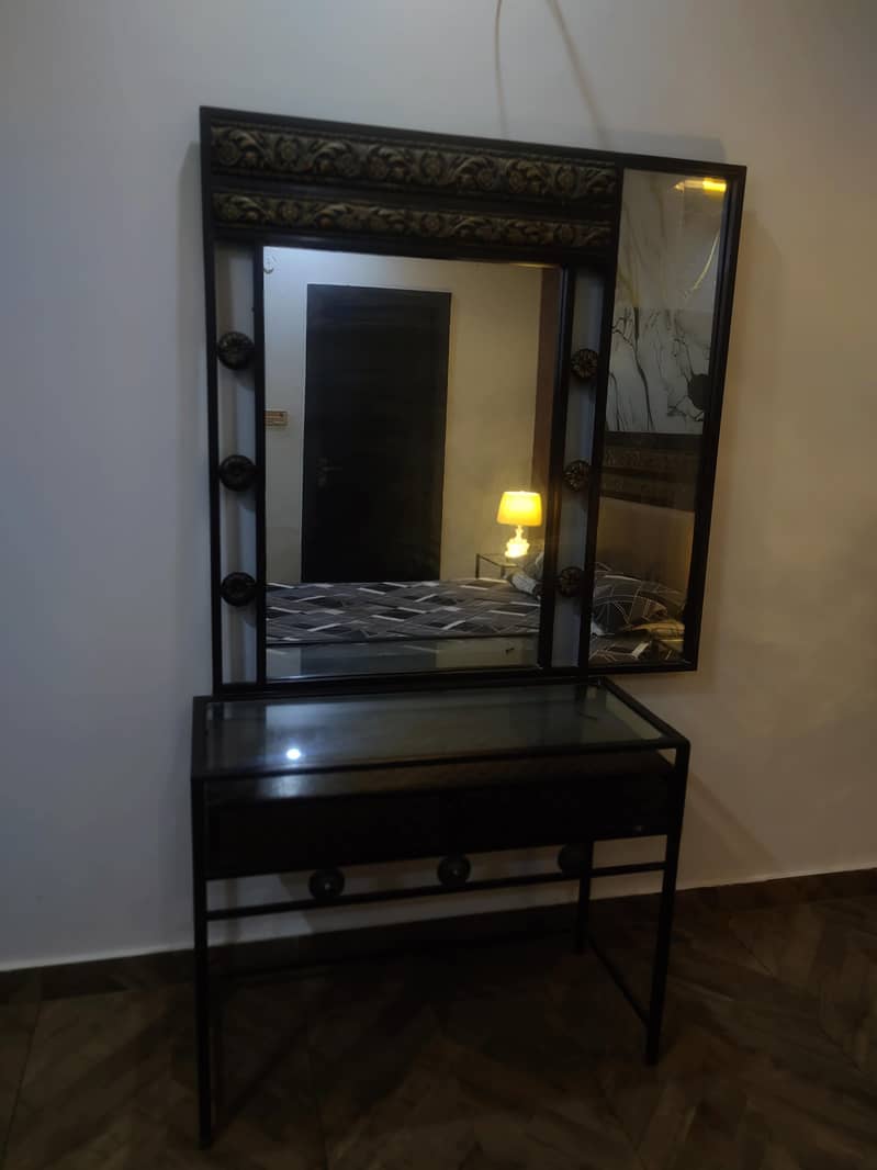 Used Bed set 1
