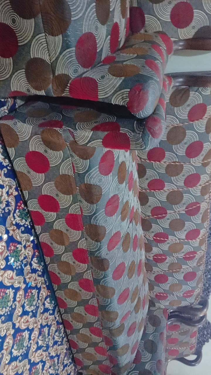 Sofa Set 5 Seaters 4