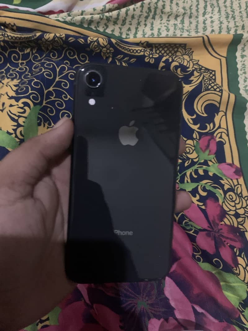 Apple iPhone XR 2
