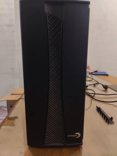 Core i3 9th gen + Gtx 960 Asus