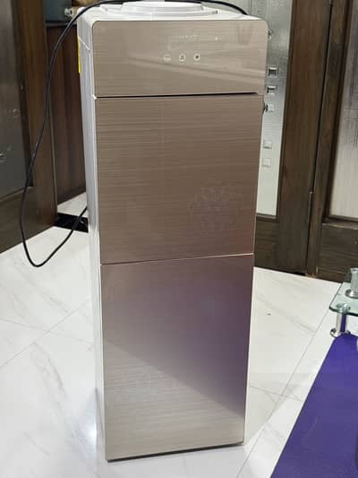 Water dispenser