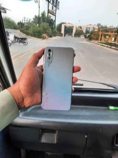 Vivo S1