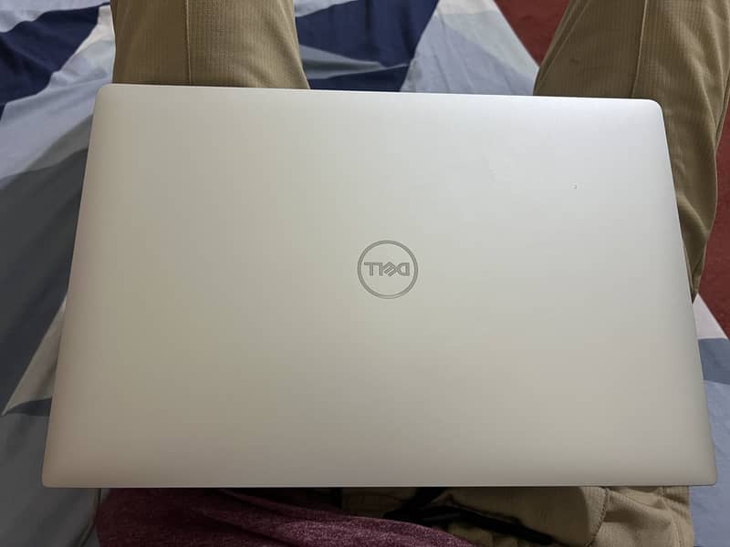 Dell Precision 5530 3