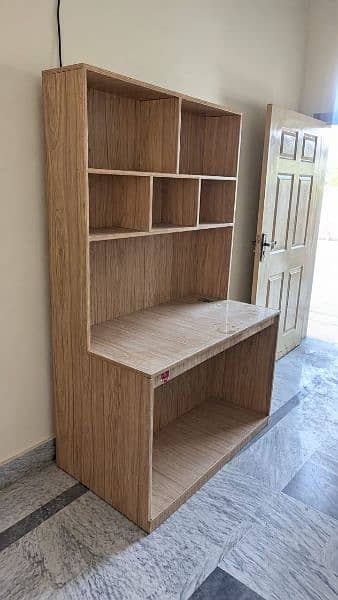 Study Table ZRK Laminated Plywood