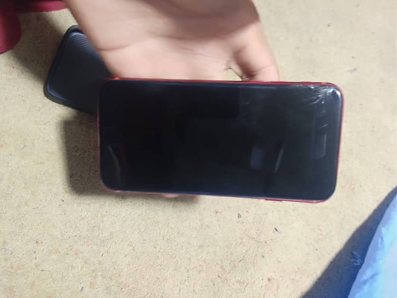 Apple iPhone 8 1