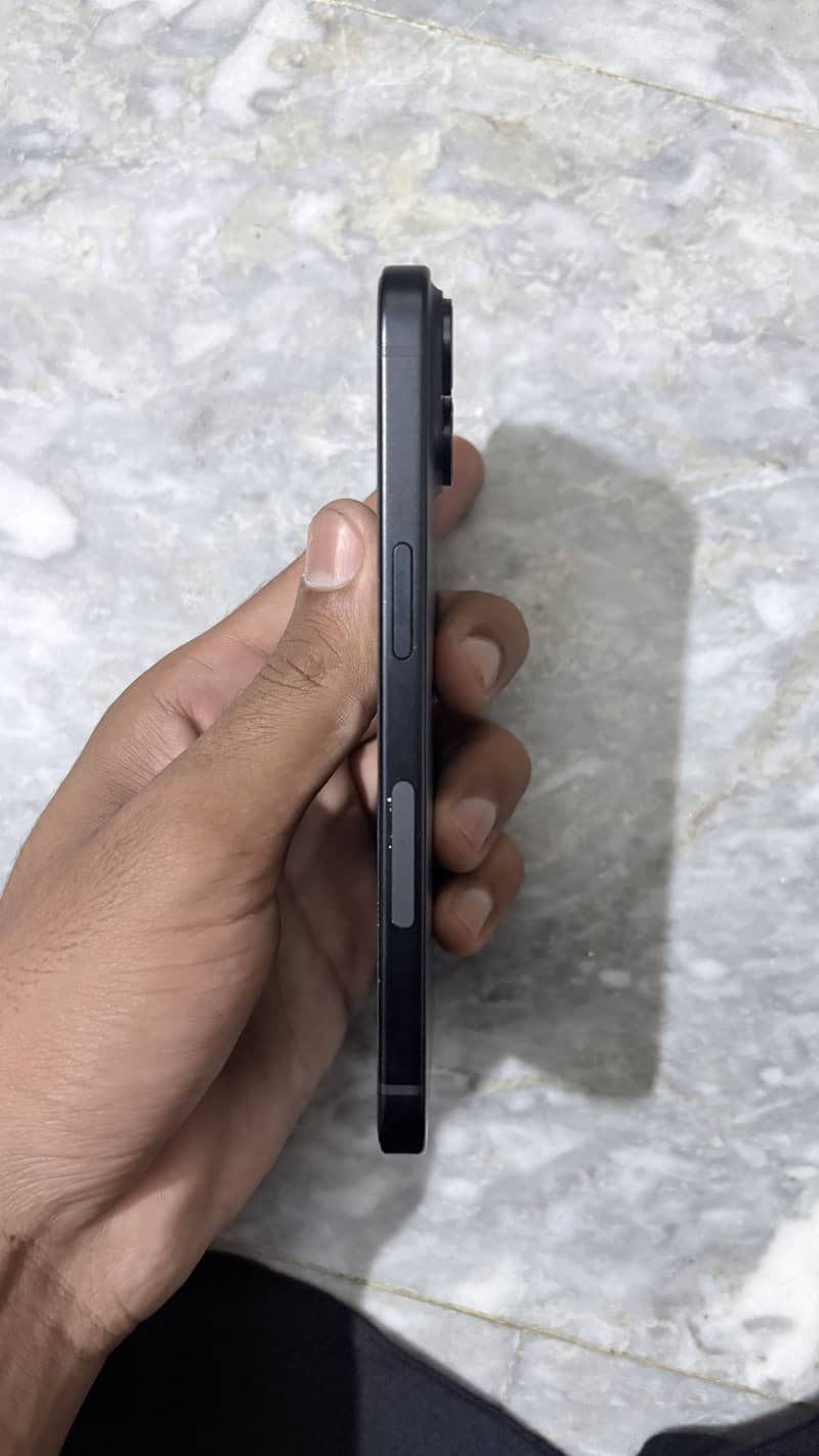 Apple iPhone 15 1