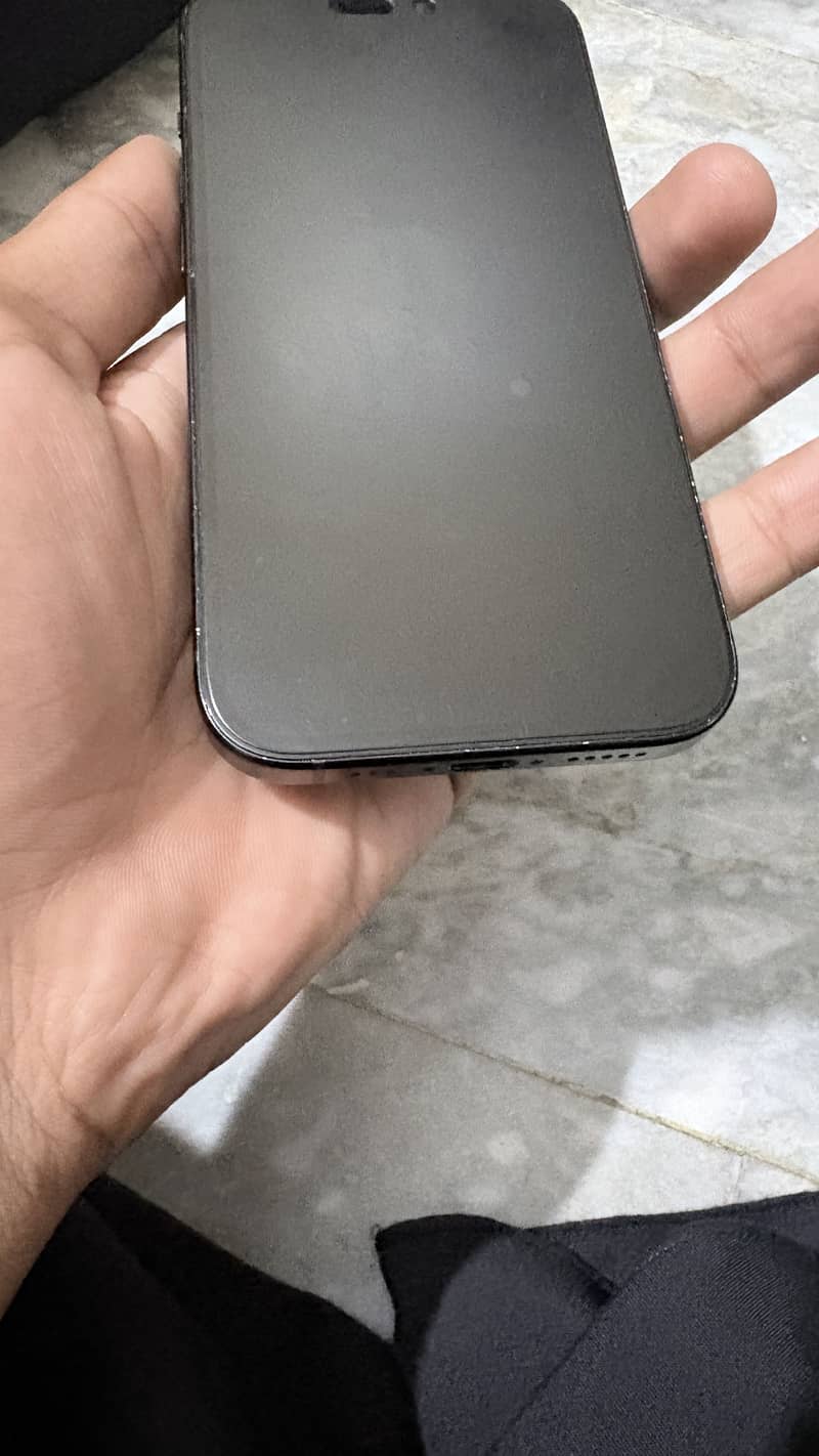 Apple iPhone 15 2