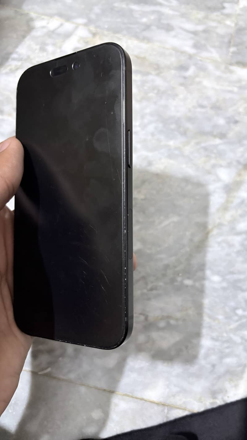 Apple iPhone 15 8