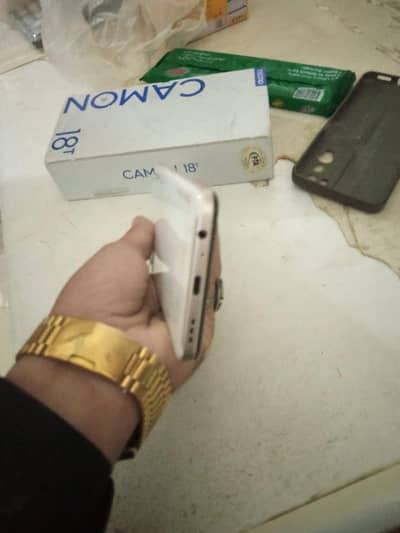 Tecno caman 18/ 6gb/128gb  /10/10 condition