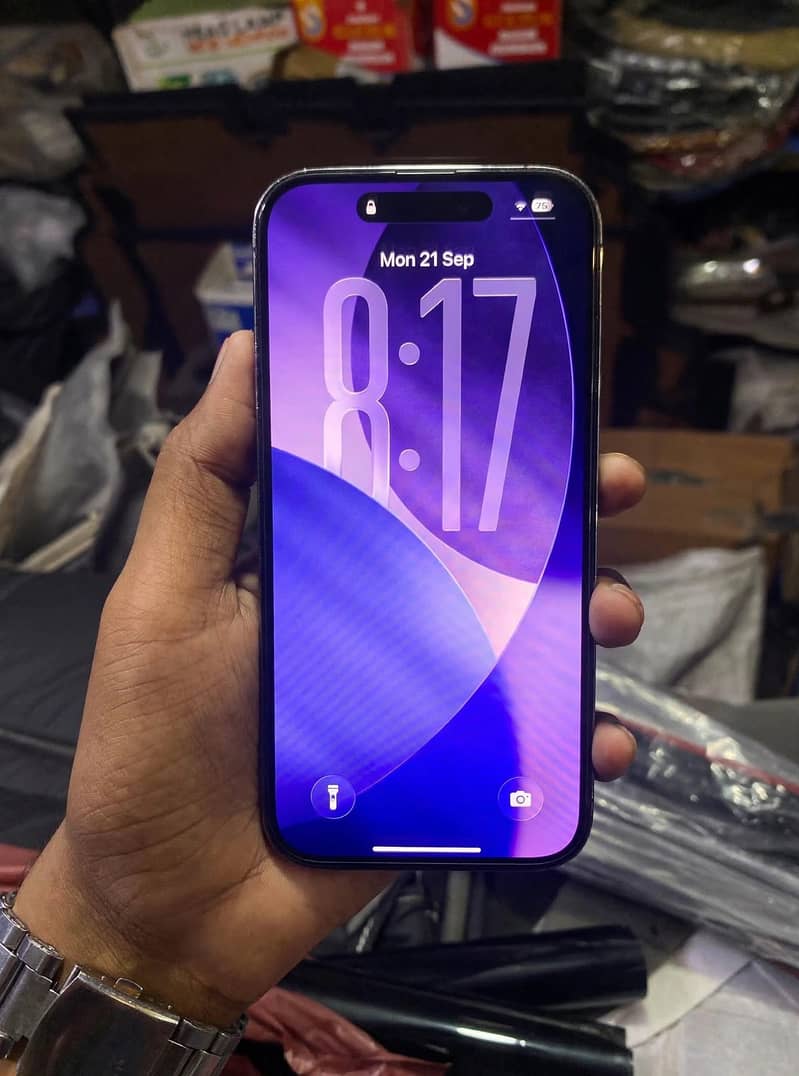 Apple iPhone 14 Pro 2