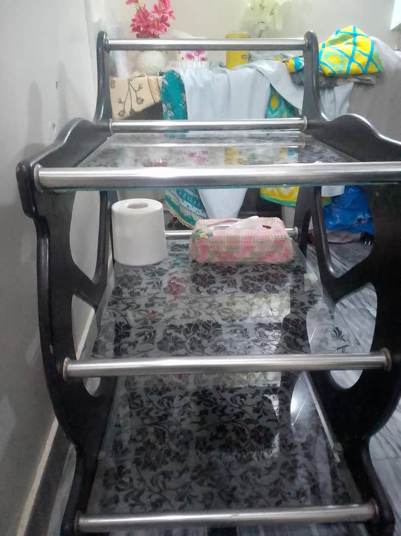 Tea trolly 1