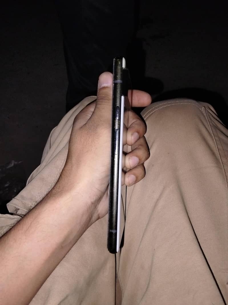 Google Pixel 6 0