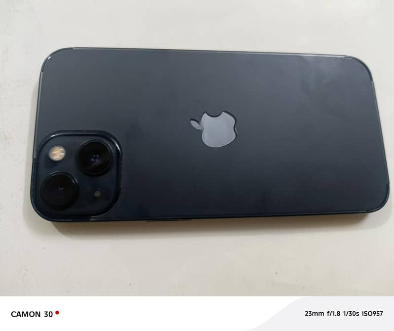 Apple iPhone 13 0