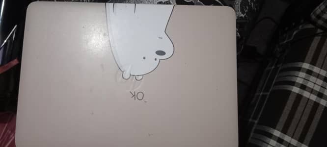 Ho elite book 840 g3 core i5. price negotiable