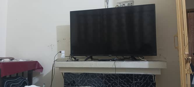 Haier LCD android 42 inches