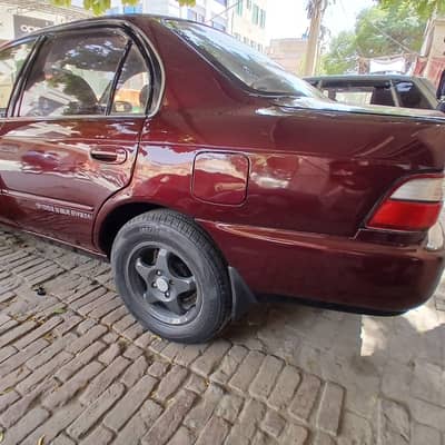 Toyota Corolla GLI 2000